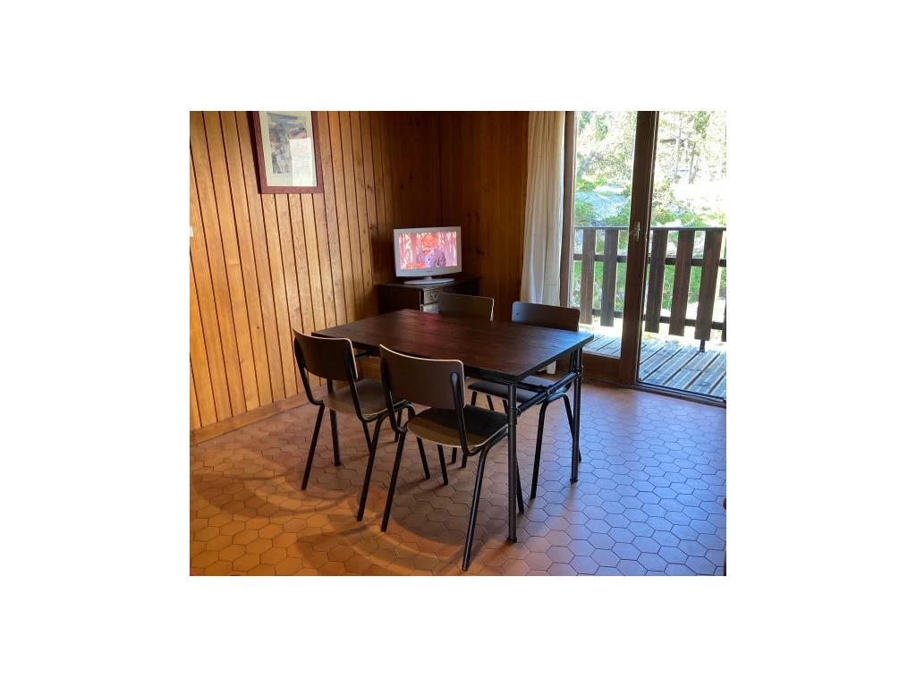 TUBES - Table De Repas Bois Et Acier 4 TUBES - Table De Repas Bois Et Acier – Image 2