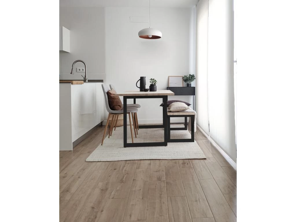 Table à Manger Zocco Naturelle Et Noir 200x80cm 8 Table à Manger Zocco Naturelle Et Noir 200x80cm – Image 6